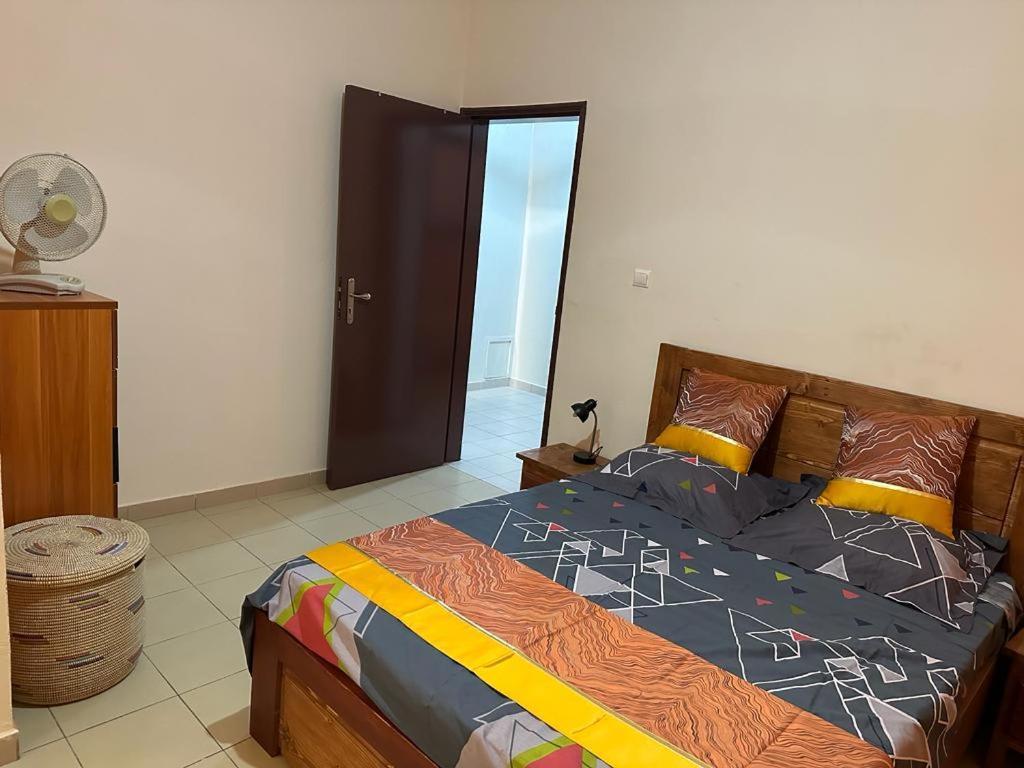 Appartement Spacieux Chez Keur Matou - F2 Dakar Exteriér fotografie