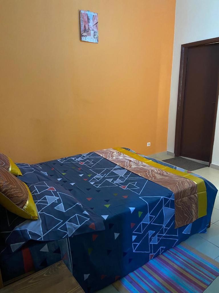 Appartement Spacieux Chez Keur Matou - F2 Dakar Exteriér fotografie